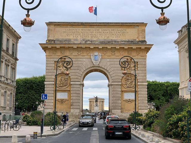 Porte du Peyrou